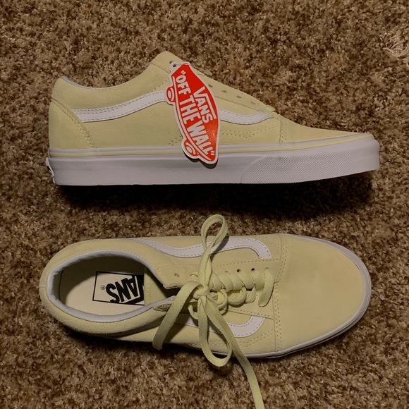 Brand New: women’s vans - Picture 5 of 6